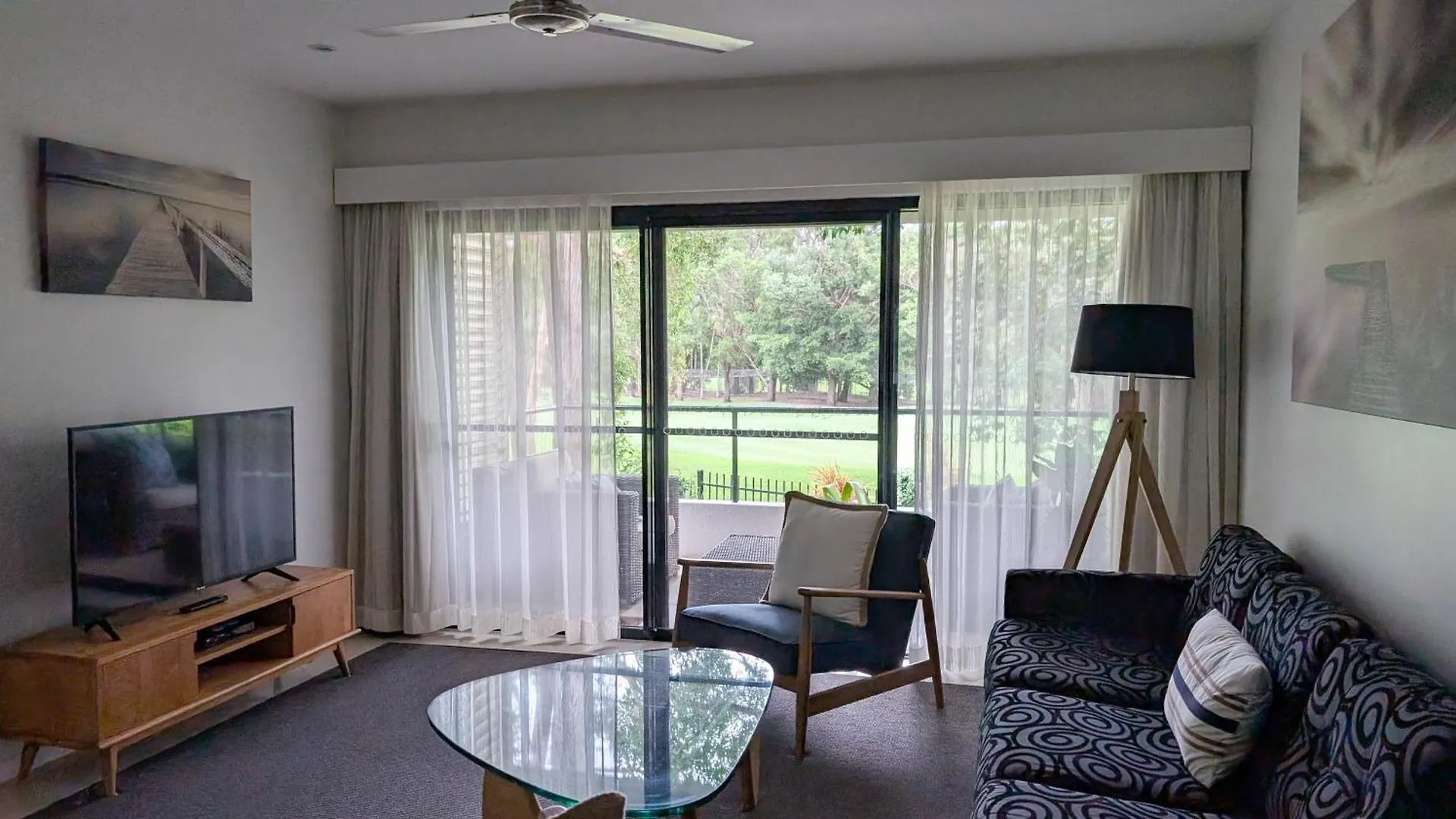 Eagle View - Noosa Springs Apartment